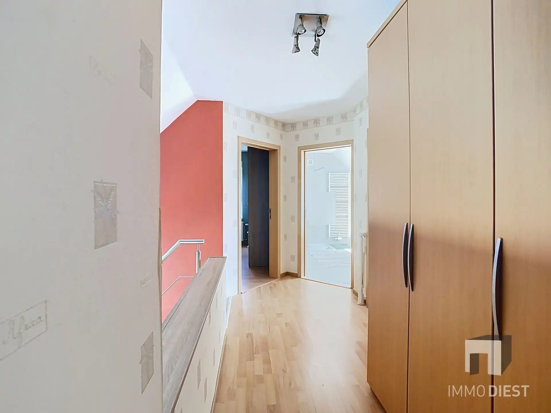 Unieke duurzame woning met 5 slaapkamers foto 24