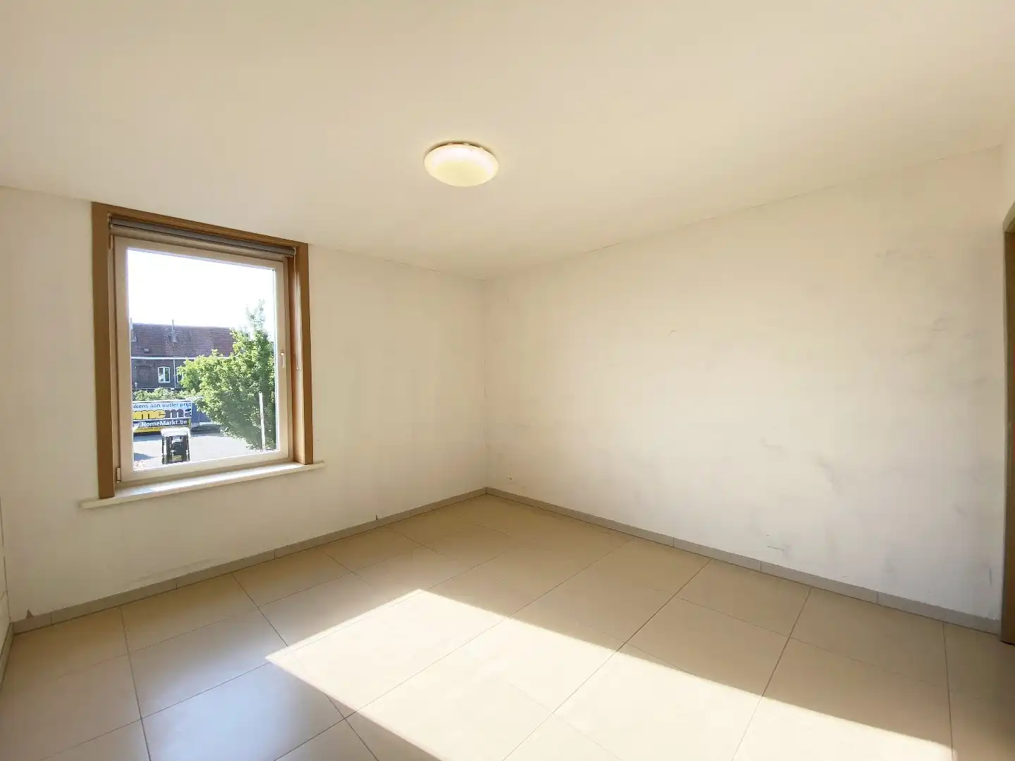 INSTAPKLARE RIJWONING MET KOER IN HARTJE IZEGEM foto 9