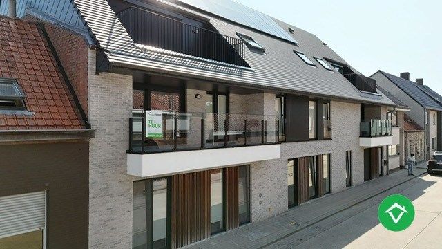 Nieuwbouwappartement met 3 slaapkamers en garage te Koekelare  foto {{pictureIndex}}
