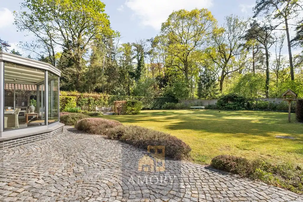 Karaktervolle villa met uitzonderlijke tuin op toplocatie! foto 15