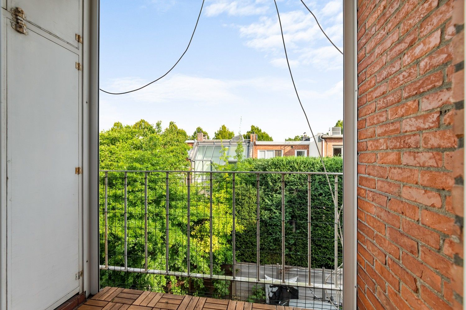 2 slaapkamer appartement met een terras in kleinschalig gebouw in Deurne! foto 16