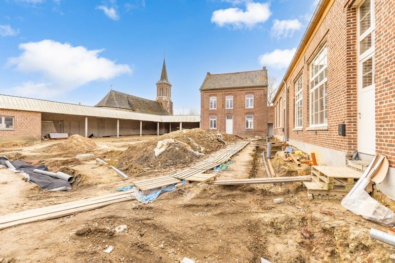 Energiezuinige, afgewerkte woning met 3 slaapkamers en 2 overdekte autostaanplaatsen foto 26