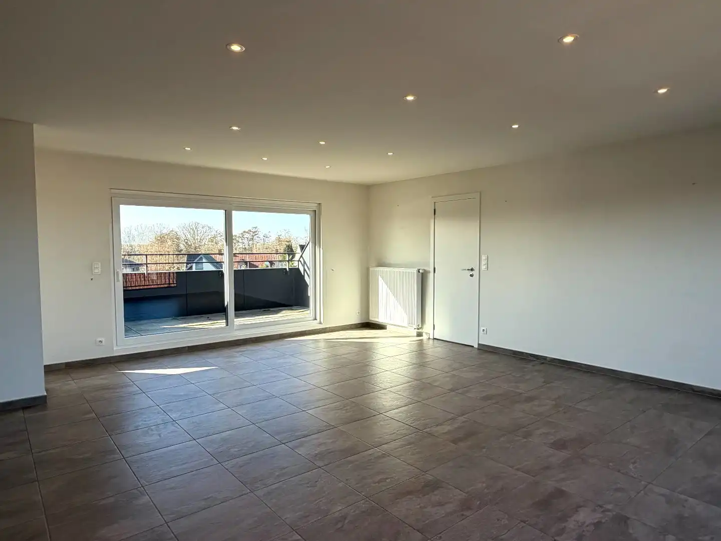 Dakappartement met 2 slaapkamers, 2 terrassen, garage én staanplaats! foto 9