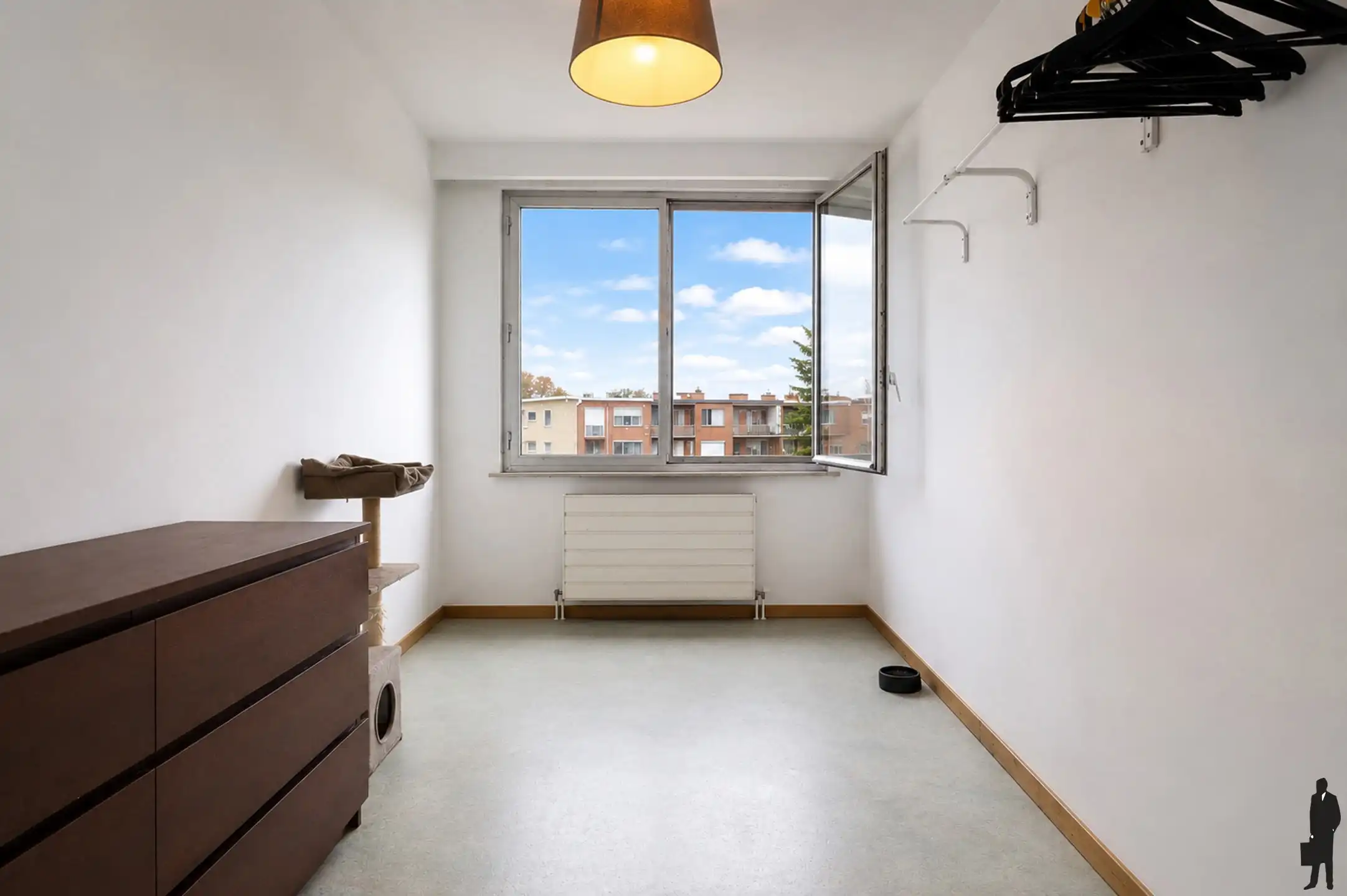 Opbrengsteigendom met parking op toplocatie foto 11