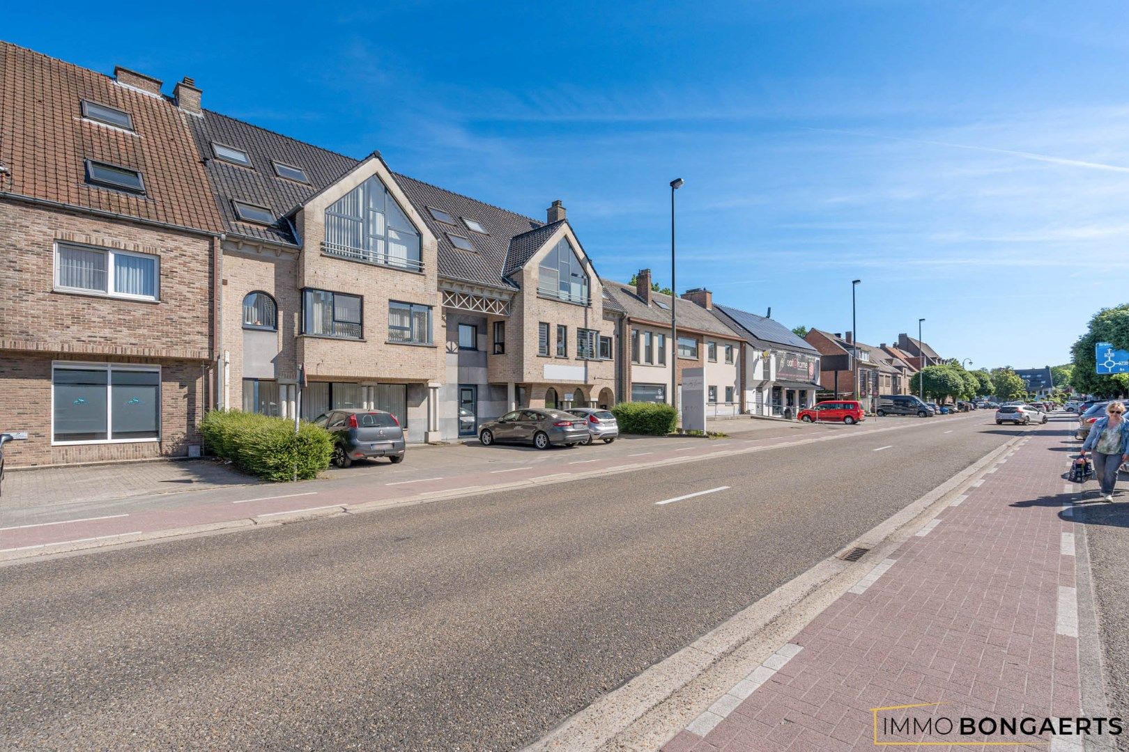 Kantoor-/winkelruimte in het centrum van Opglabbeek foto 3