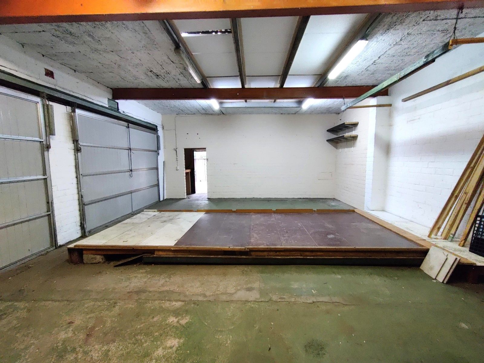 Charmante woning met magazijn  foto 26