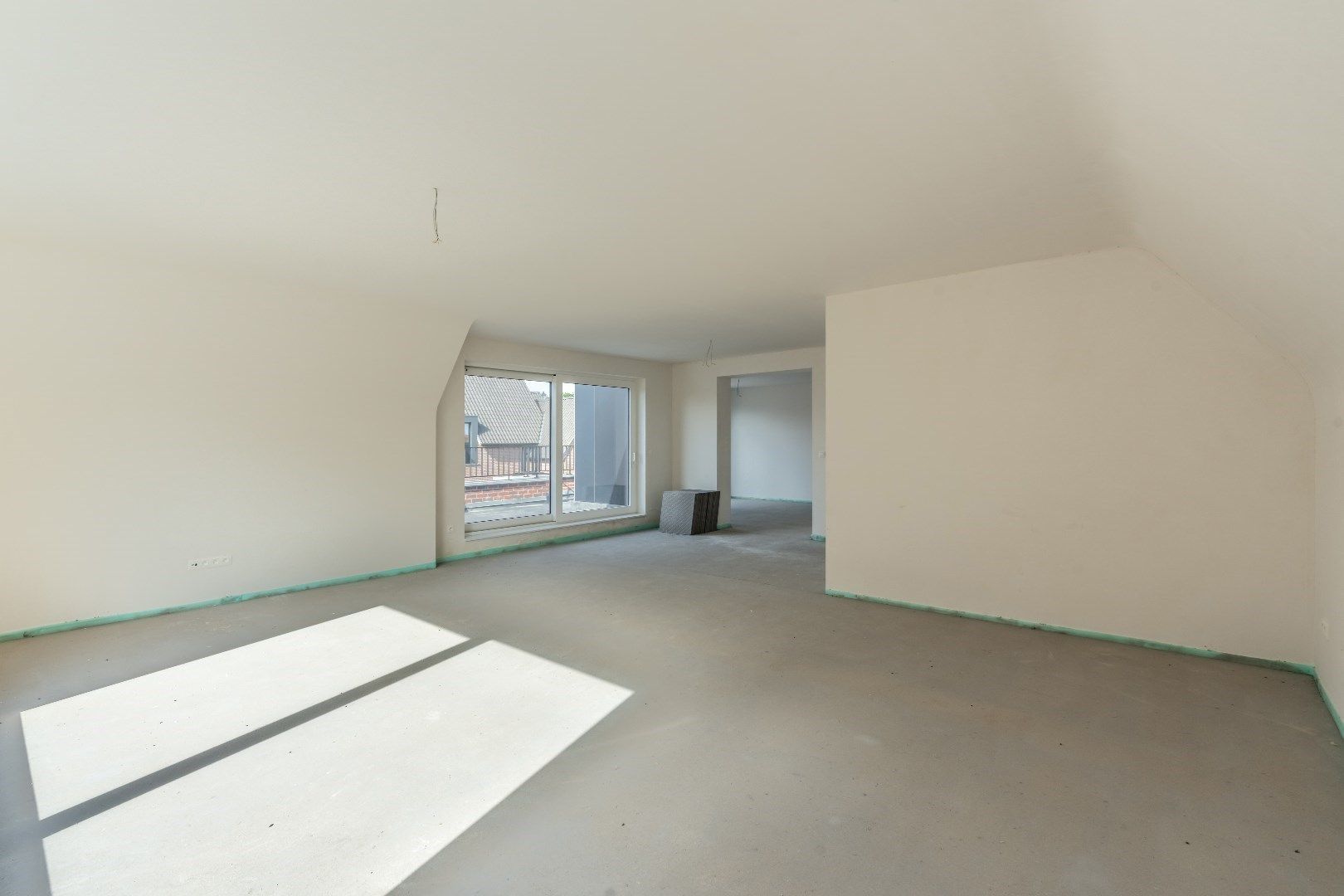 Zeer ruim penthouse met twee slaapkamers, ruim terras en garage - reeds 70% VERKOCHT foto 5