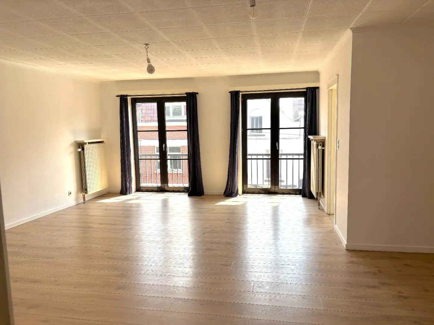 Gezellig appartement met 2 slaapkamers en terras! foto 3
