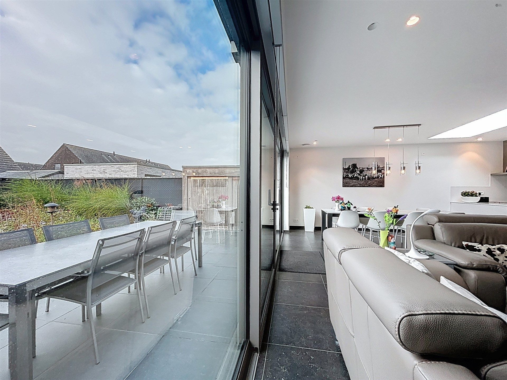 prachtige instapklare woning met garage   foto 4