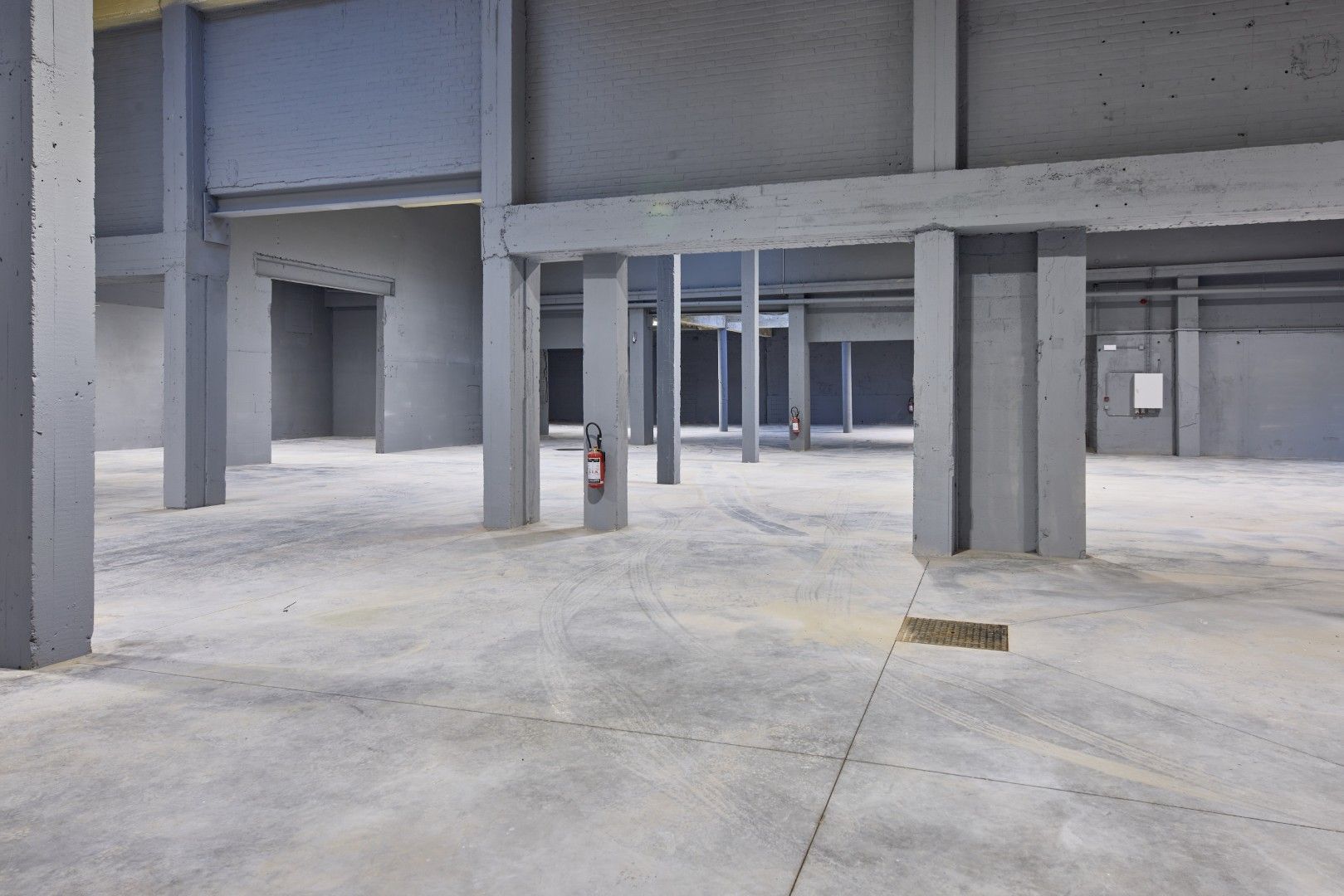 MAGAZIJN UNIT 2 1.400 m2 foto 11
