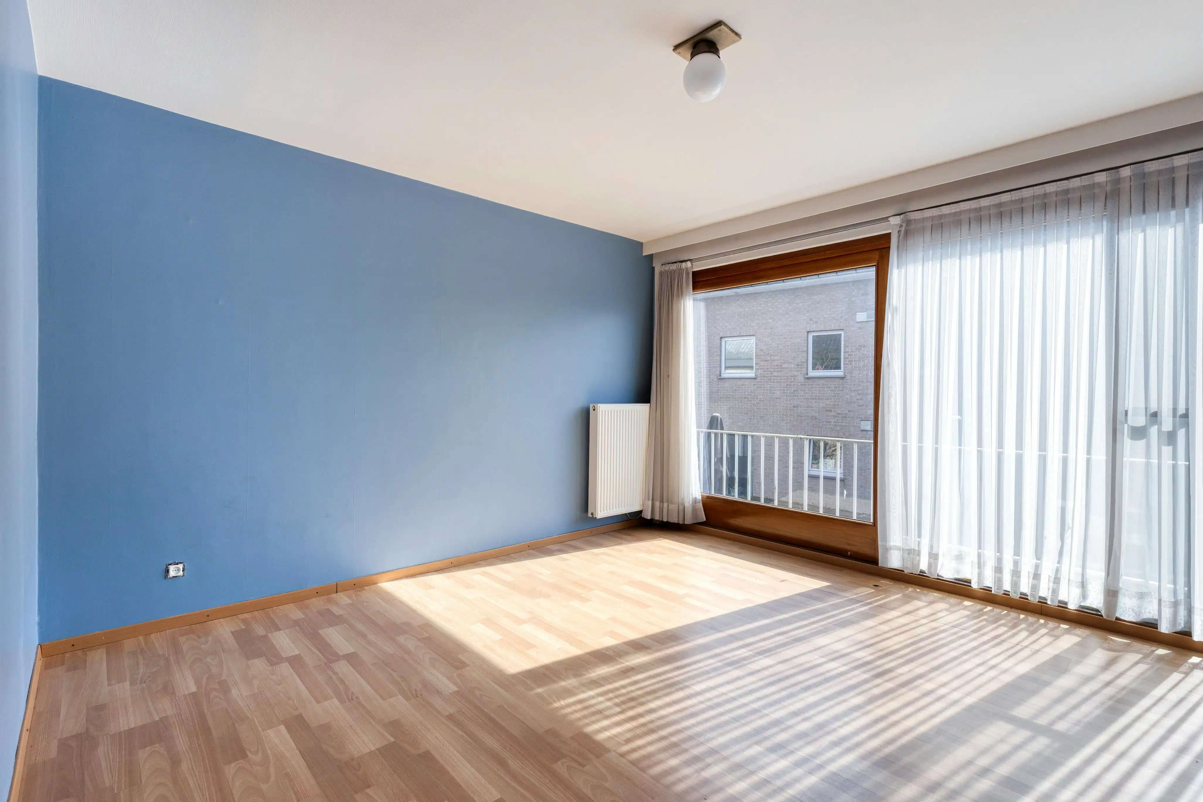 Handelspand met woonst te koop in centrum Landegem foto 17