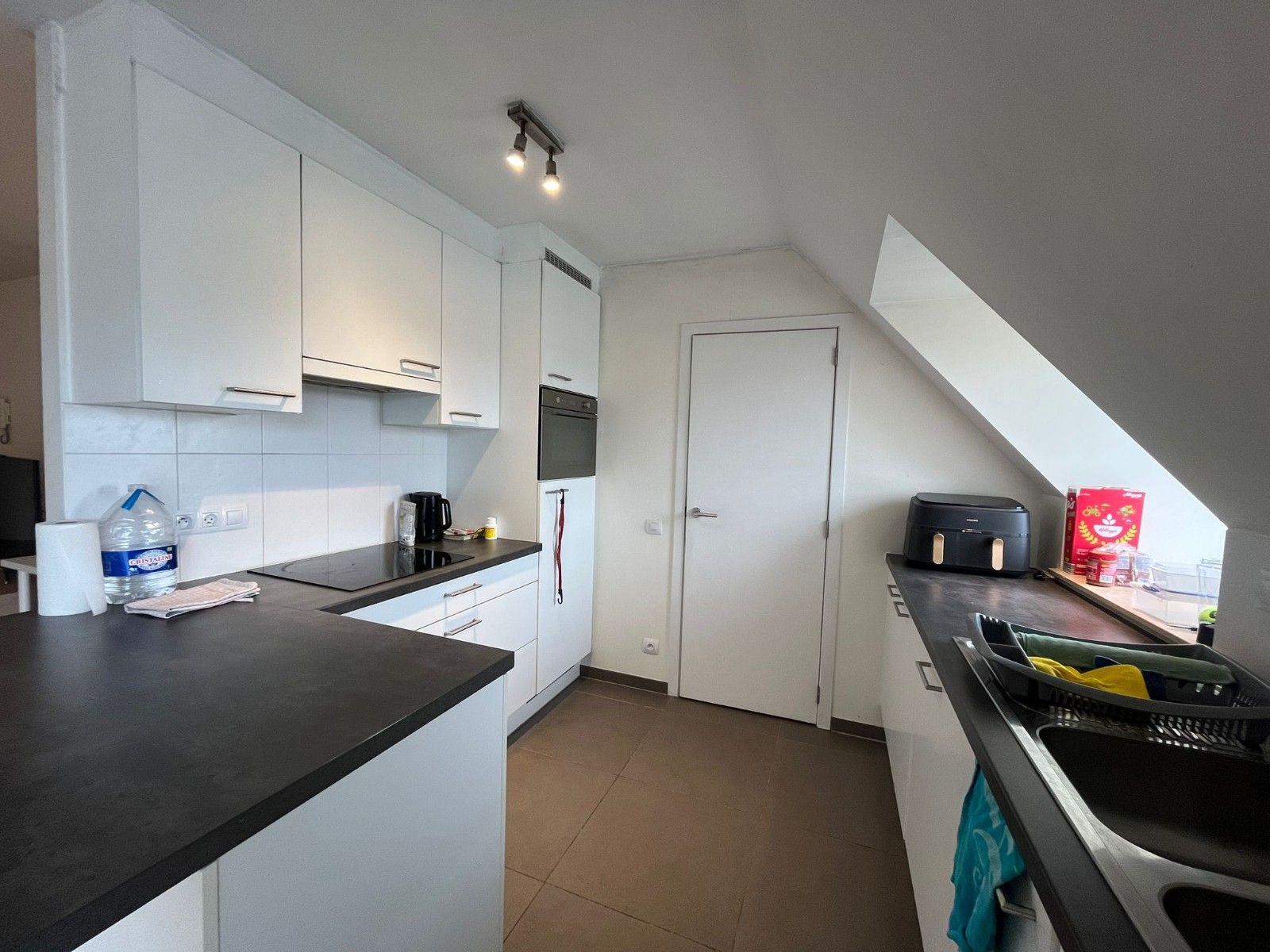 Uiterst ruim en luxueus appartement 130m² nabij het centrum van Waregem foto 3
