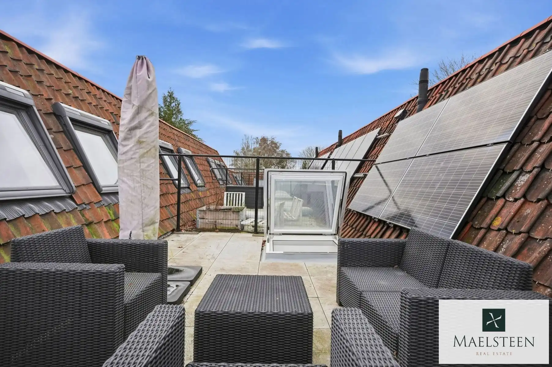 Ruime, instapklare stadswoning in de binnenstad van Brugge foto 47