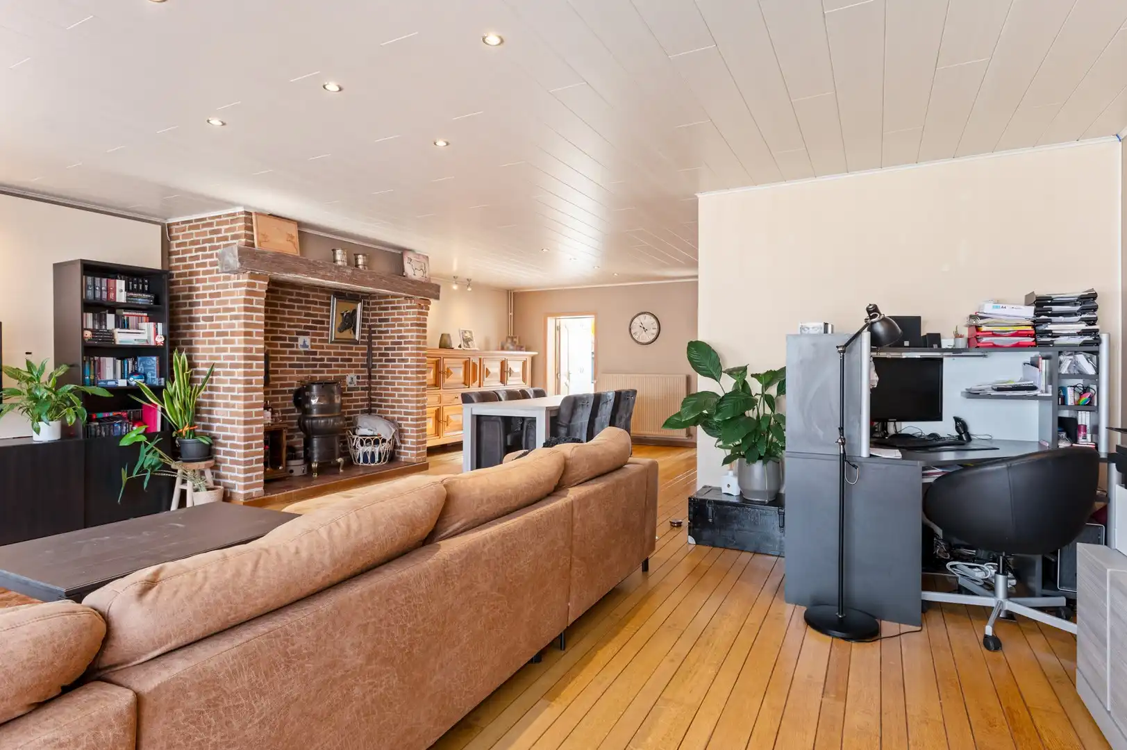 Commercieel glv met 3-slpk woonst op toplocatie in centrum foto 11