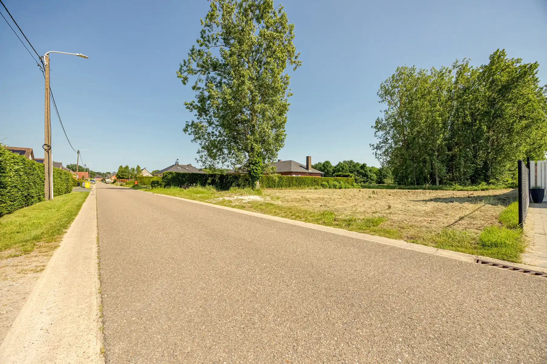 Royaal perceel met zuidoriëntatie, en uniek bouwpotentieel foto 3