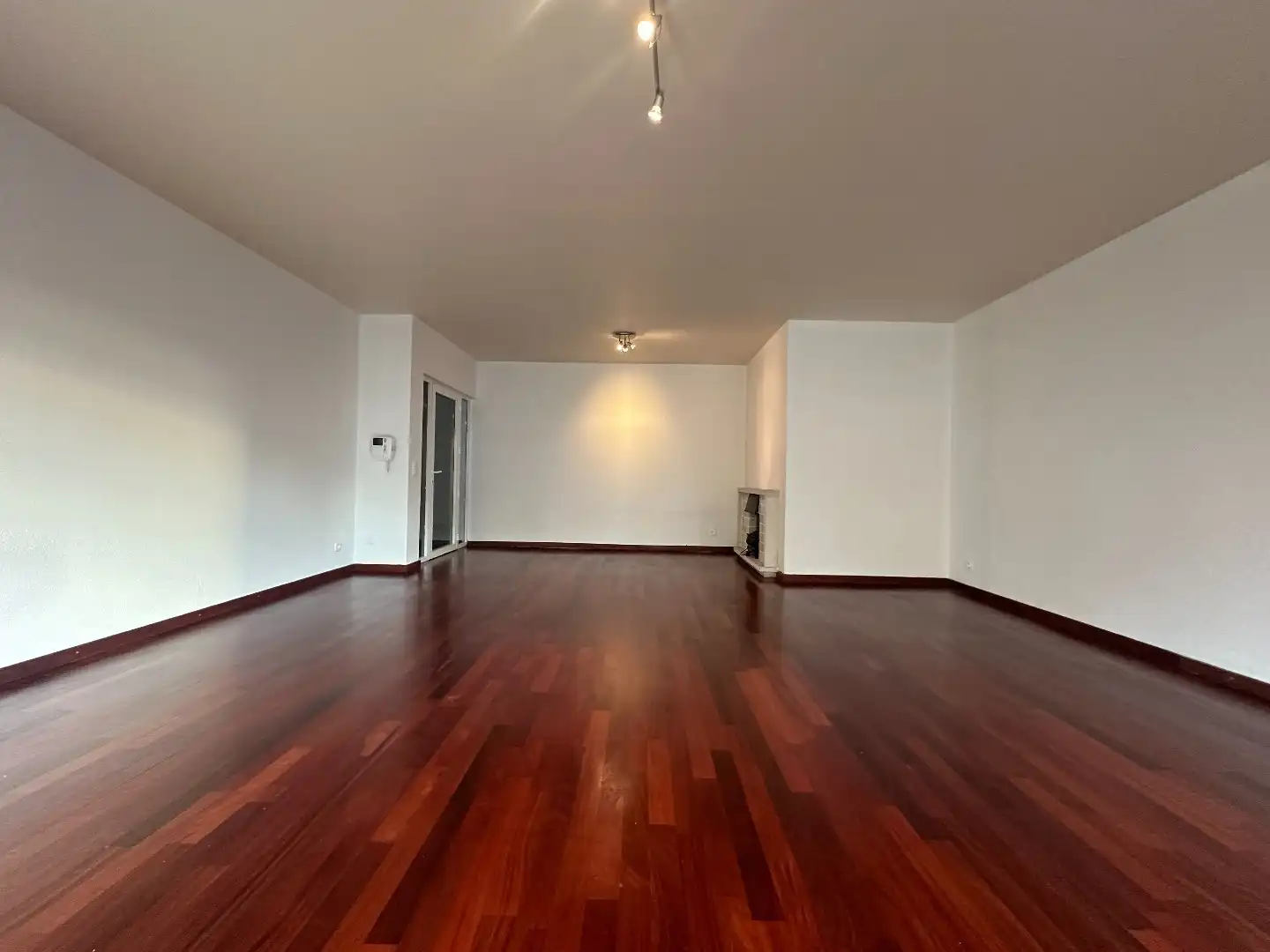 Ruim appartement vlakbij Station Gent Sint-Pieters foto 3