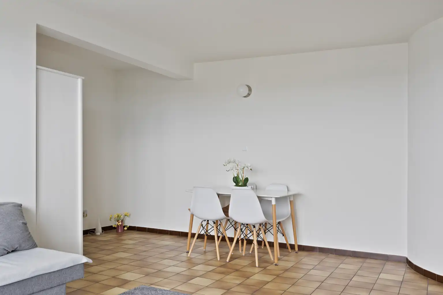 immo DAVID stelt voor: instapklaar 2-slpk app, terras, kelder foto 6