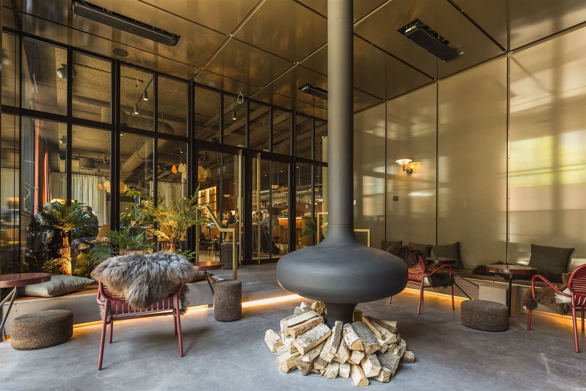 Gemeubileerde deluxe room bij YUST in Antwerpen Berchem foto 12