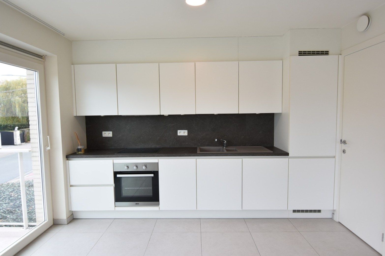 Mooi 2-slpk appartement tussen Roeselare en Rumbeke foto 6