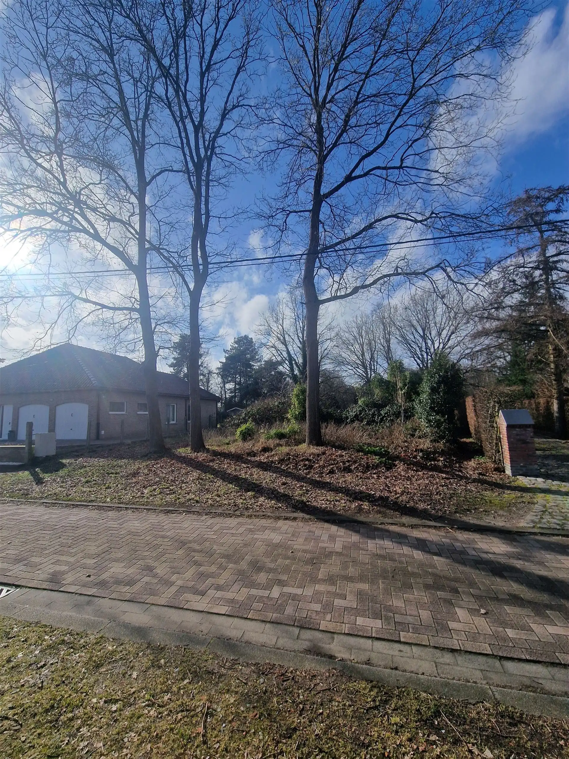 GOED GELEGEN VILLAGROND TE KOOP foto 2