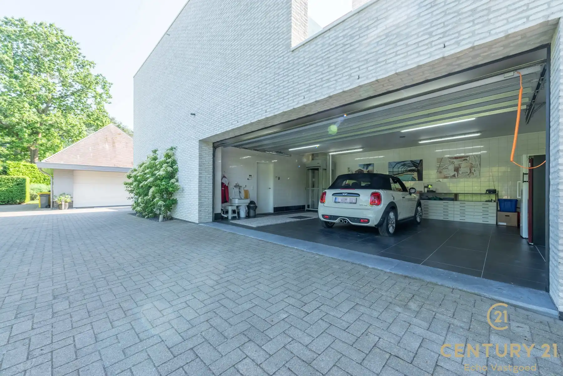 Exclusieve onderhouden architectenvilla in villawijk De Lint foto 32