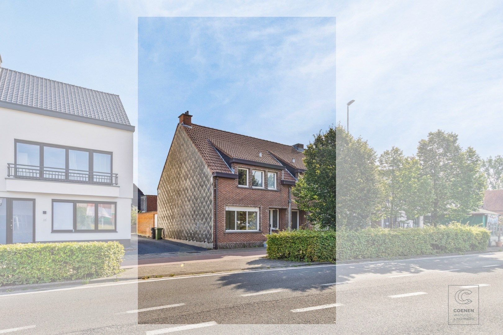 Charmante woning met 3 slaapkamers en een bewoonbare oppervlakte van 132 m² op een TOPlocatie te Emblem foto 1