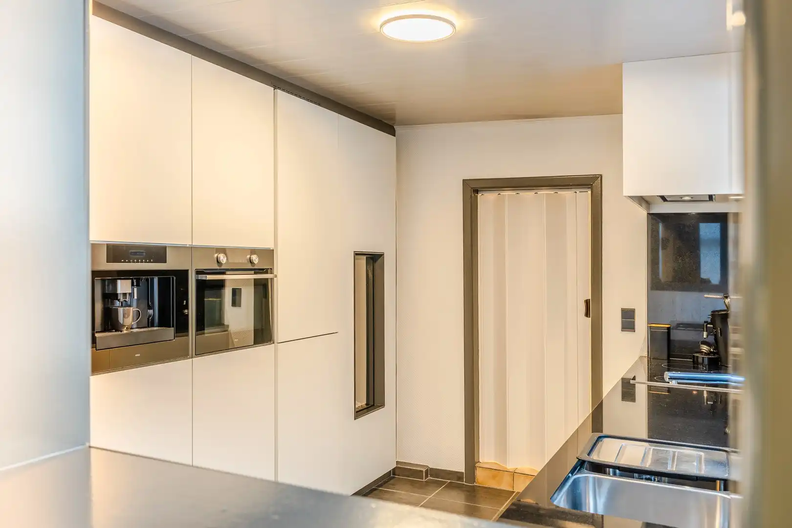 Gezellige woning met 3 slaapkamers foto 9