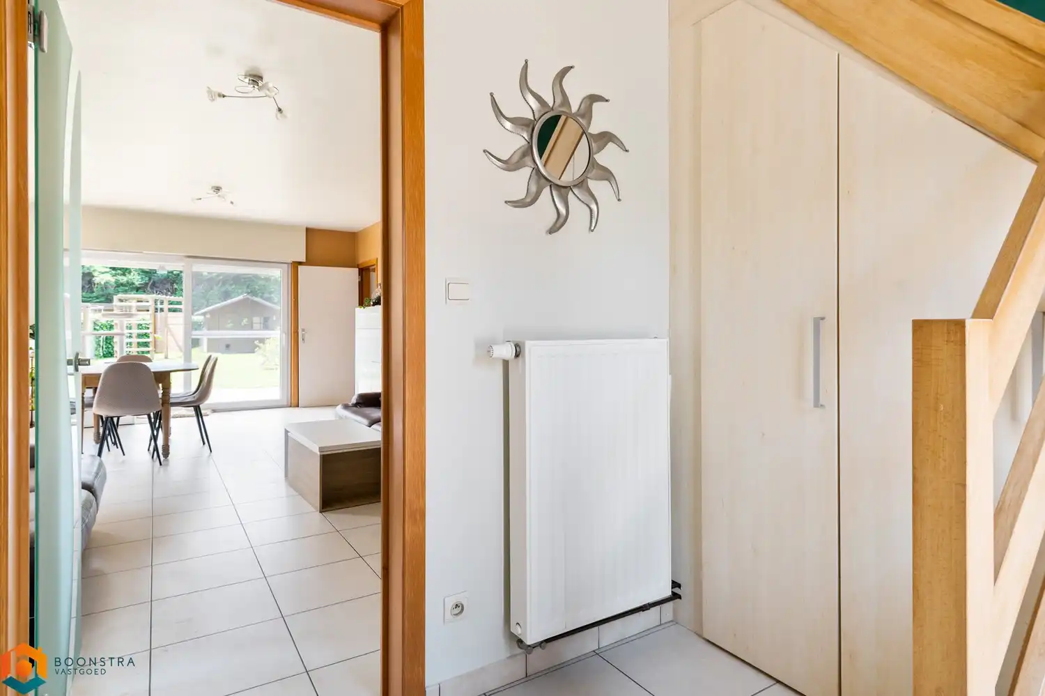 Instapklare woning met 4 slpkrs en leuke tuin te Schiplaken foto 2