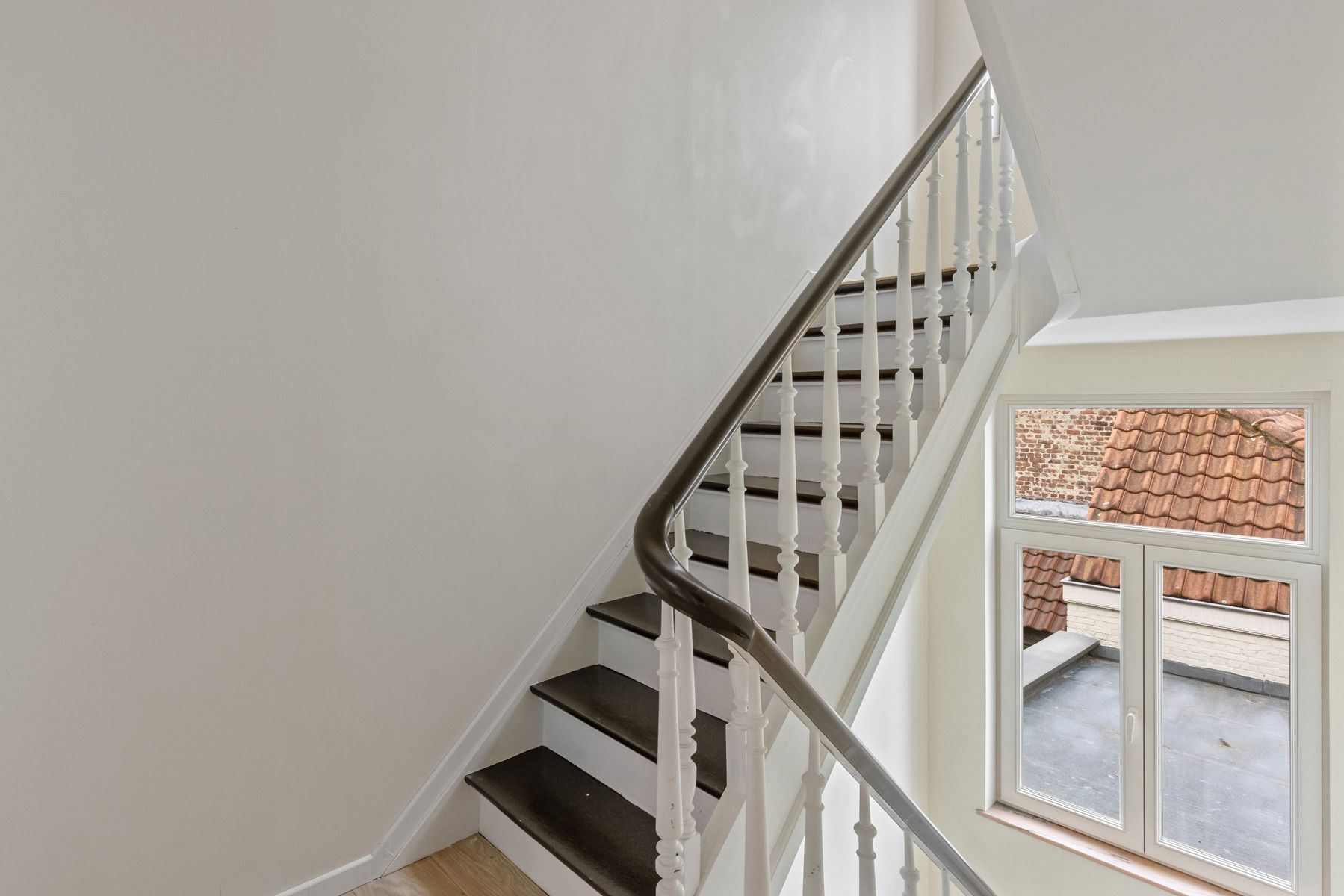 Karaktervolle herenwoning met stadstuin in het historische hart van Brugge foto 27
