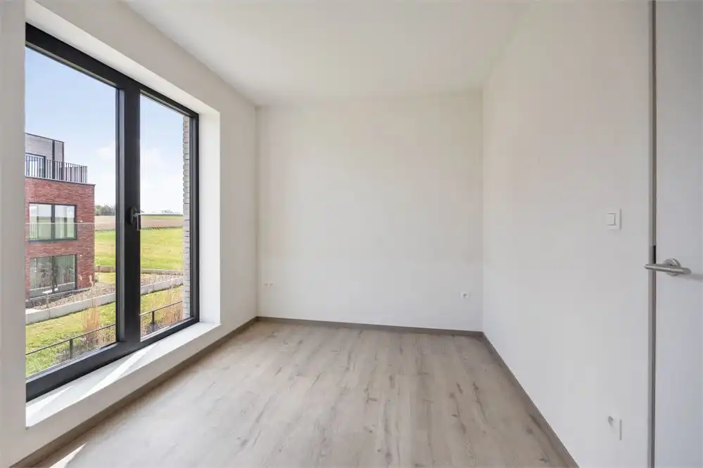 Ruimte, licht en een eigen stukje groen in hartje Heers foto 17