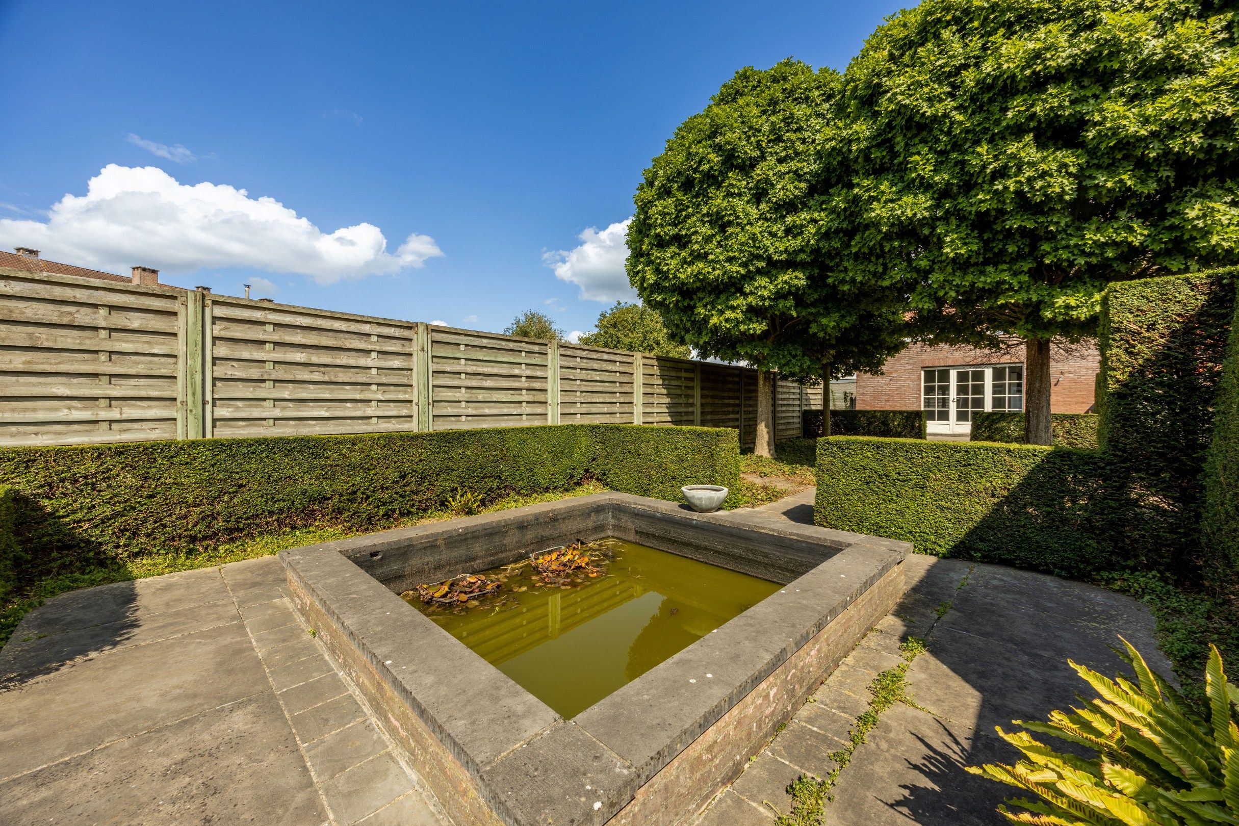 VEELZIJDIGE EIGENDOM MET MOGELIJKHEDEN foto 8