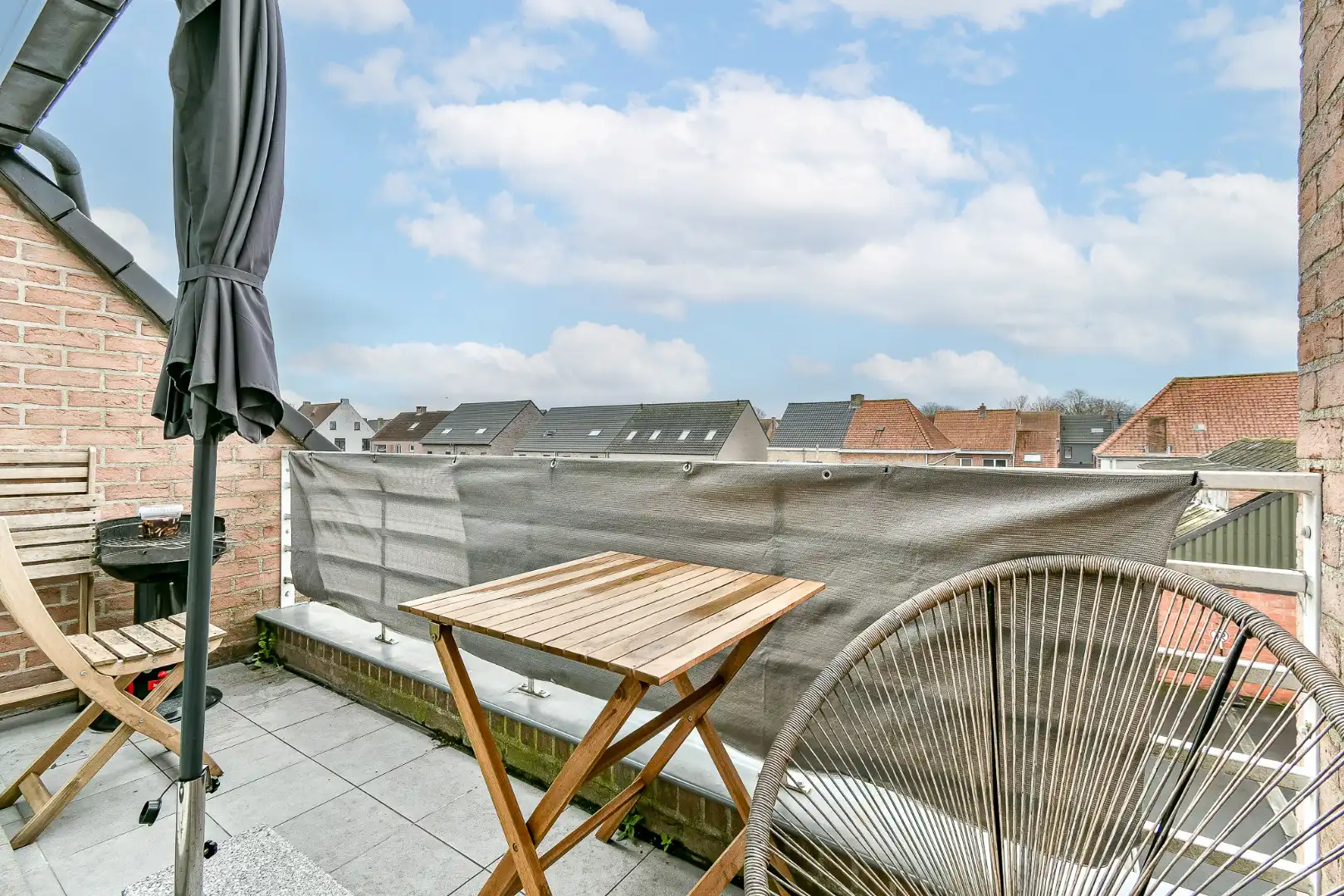 Duplexappartement met twee slaapkamers op rustige ligging in centrum Gistel foto 5
