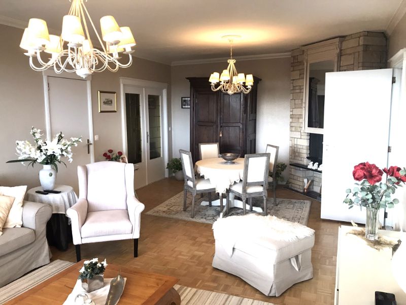 2 slk appartement met 16 m² terras met panoramisch uitzicht over Gent met private autostaanplaats foto 9