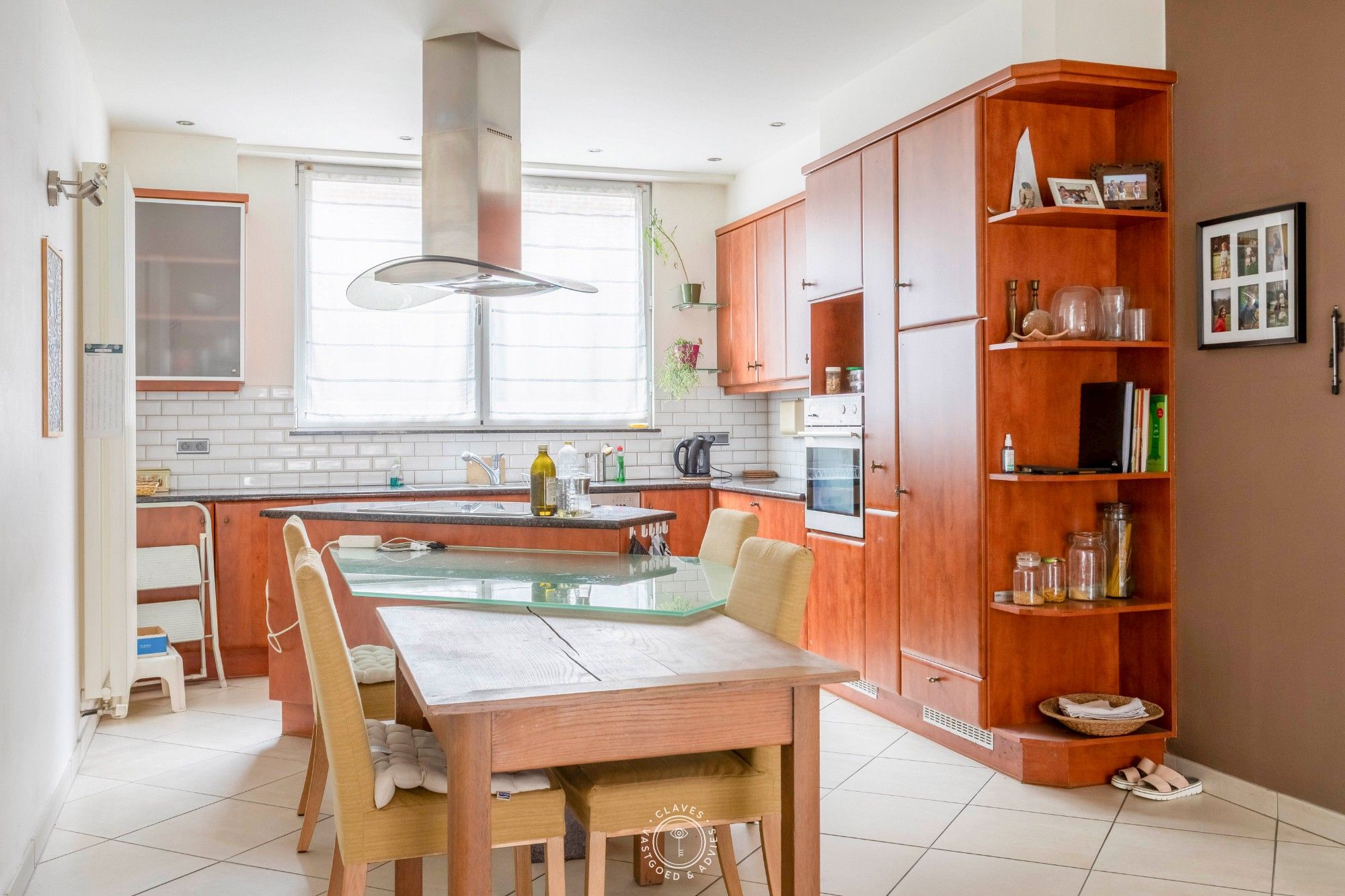 Instapklare bel-etagewoning met praktijkruimte foto 8