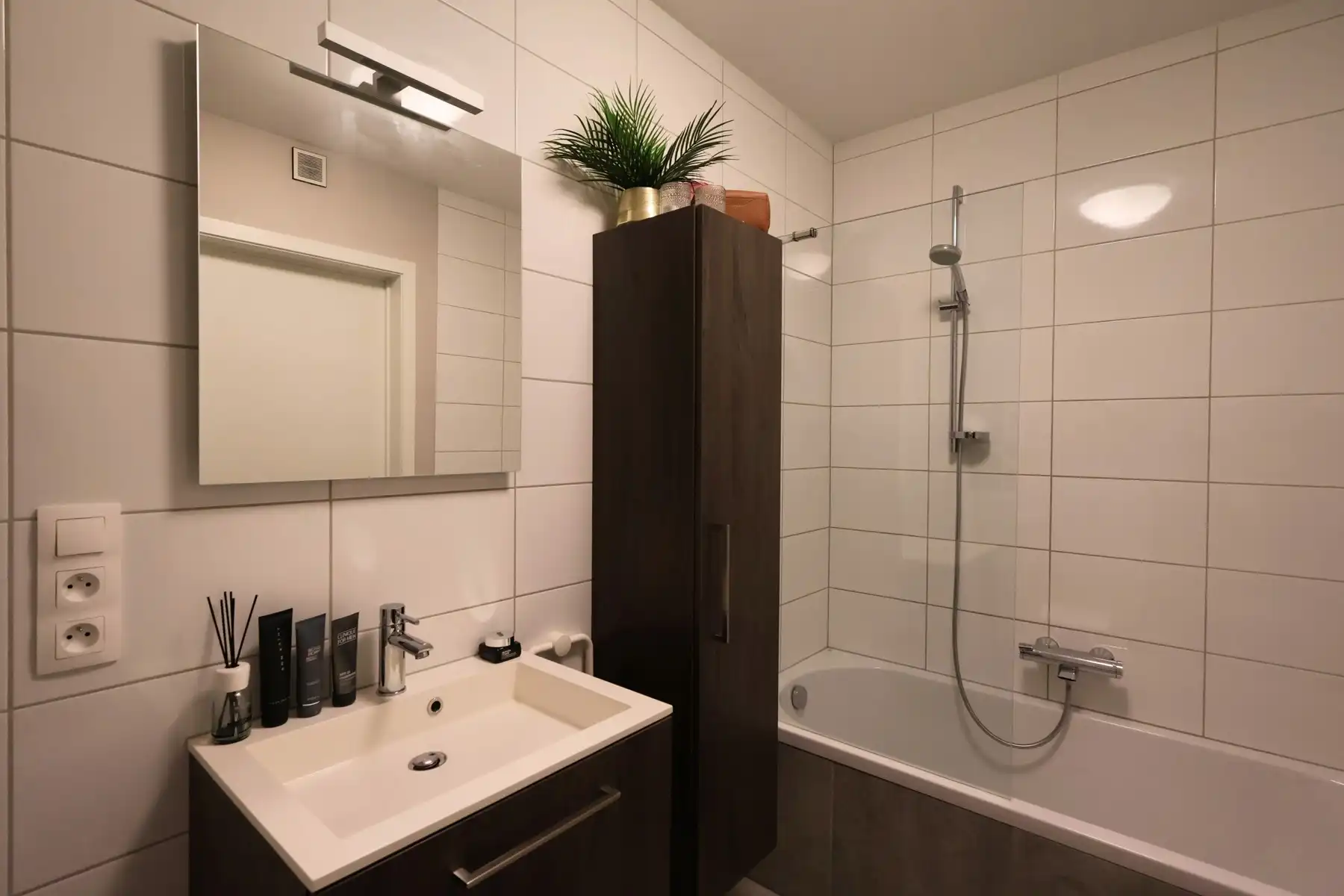 Instapklaar en lichtrijk hoekappartement met 3 slaapkamers foto 19
