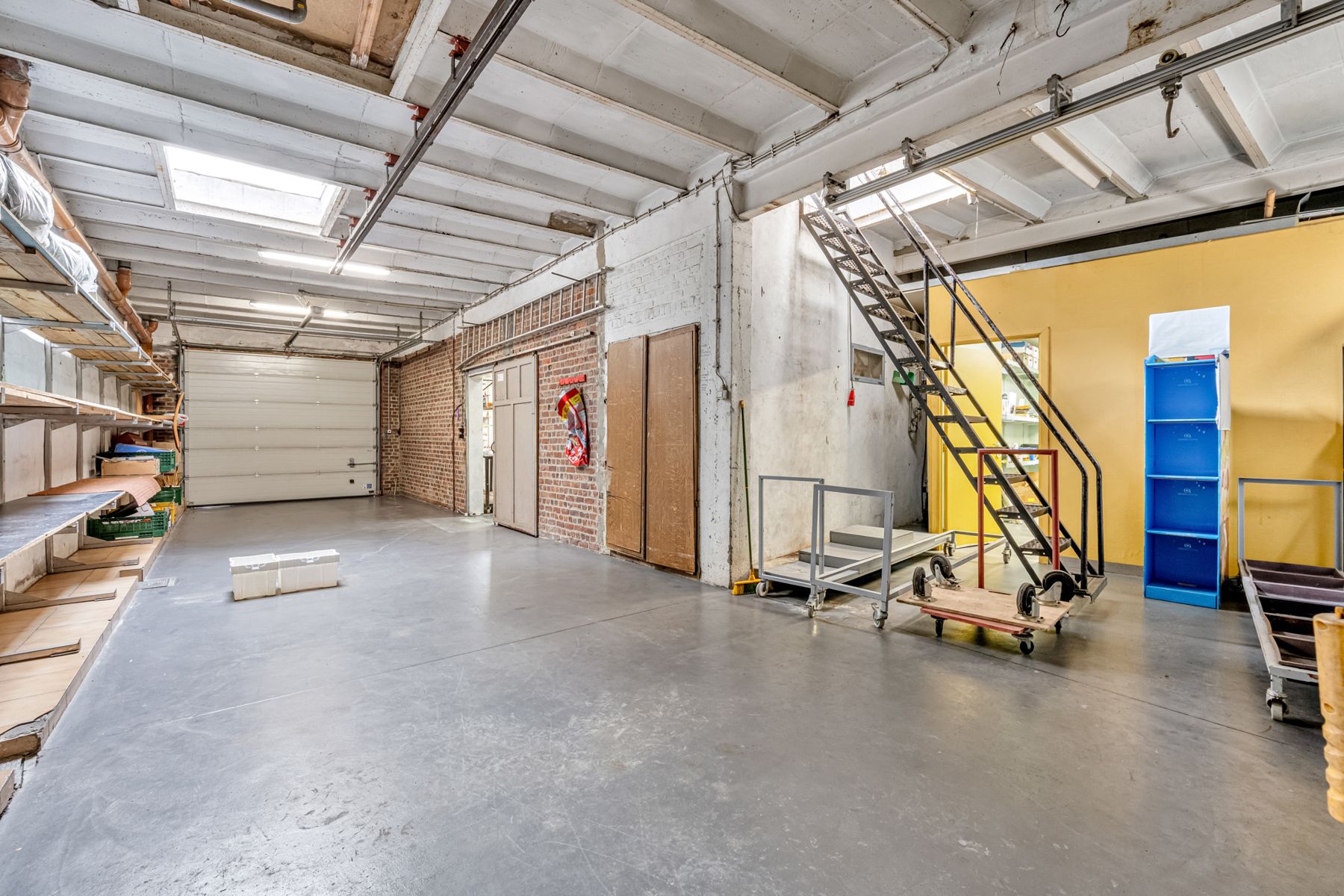 Merelbeke centrum: handelspand met woonst, garage en terras  foto 7