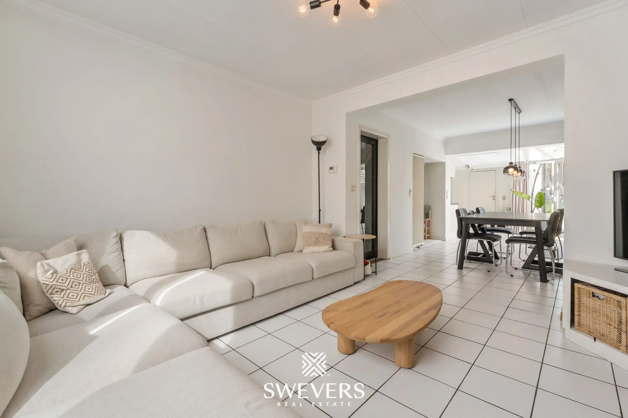 Jouw nieuwe thuis in Kuringen: lichtrijke HOB met 3 slaapkamers op groen perceel van 6a10 foto 4