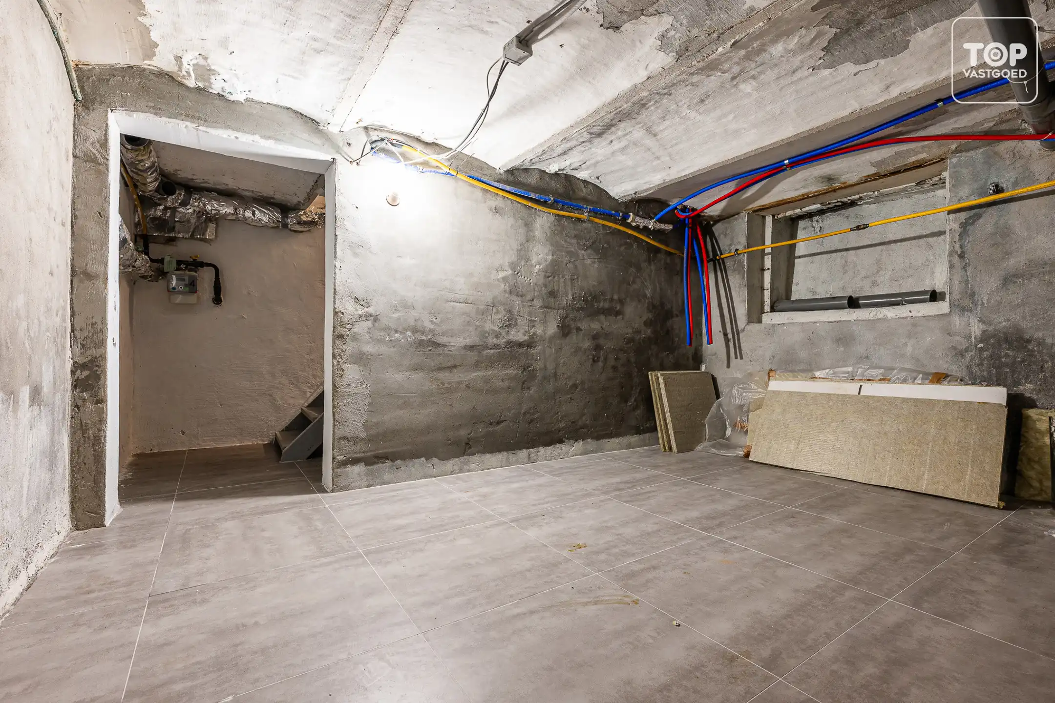 Opbrengsteigendom met polyvalente ruimte + 2slpk appartement foto 25