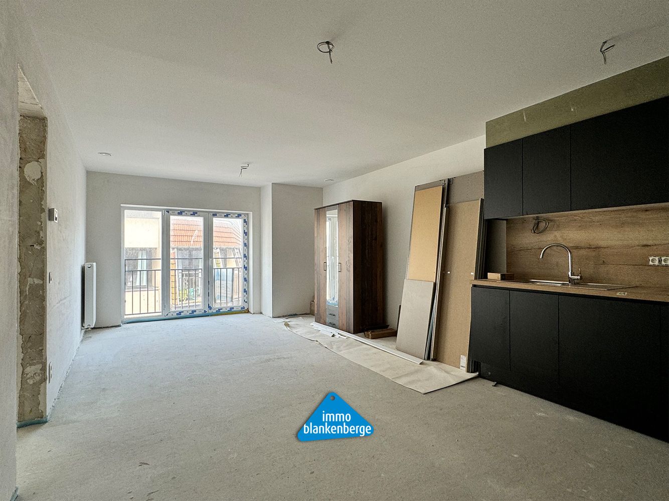 Casco Nieuwbouwappartement met Geïnstalleerde Keuken en 2 Slaapkamers op de Tweede Verdieping foto 2