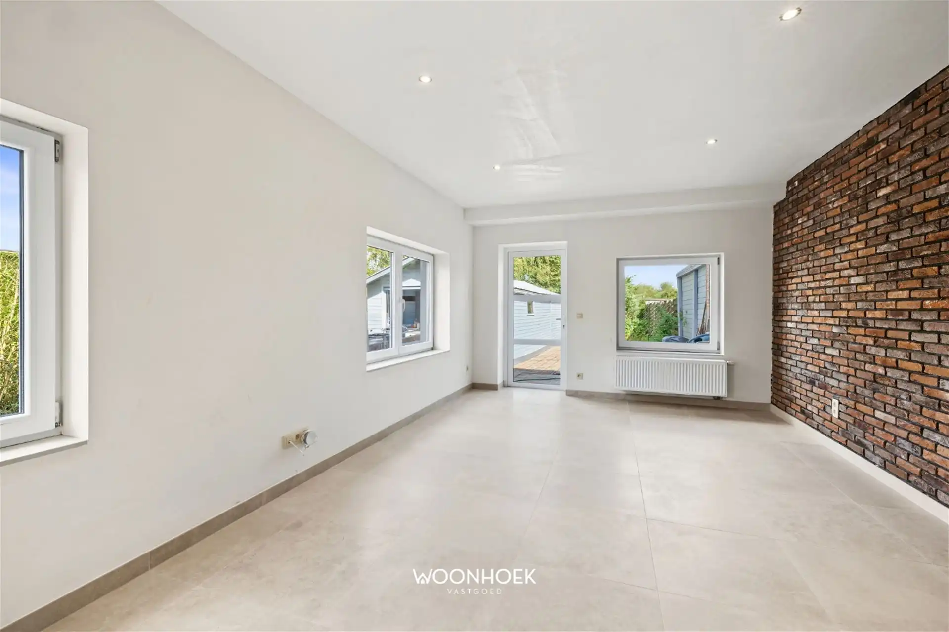 HO bebouwing met 4 slaapkamers op een perceel van 937 m² foto 4