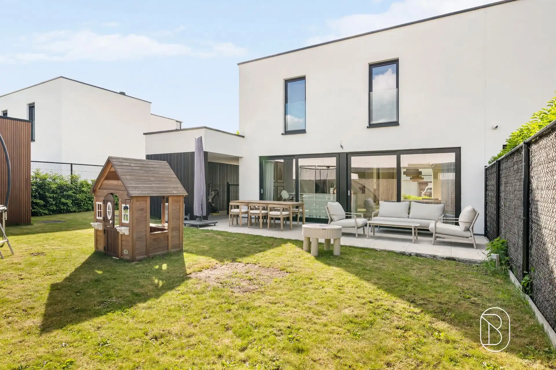 Prachtig ingerichte woning op topligging! foto 9