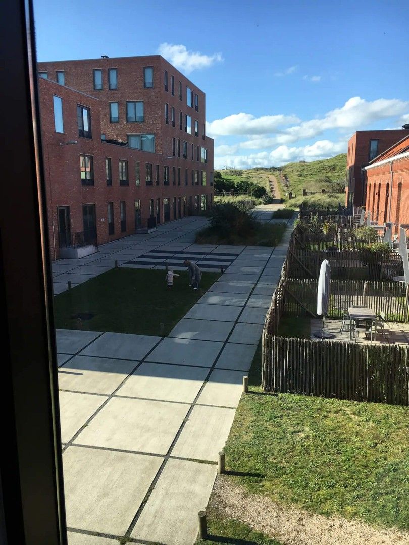 Karaktervolle woning op Oosteroever in Oostende foto 19