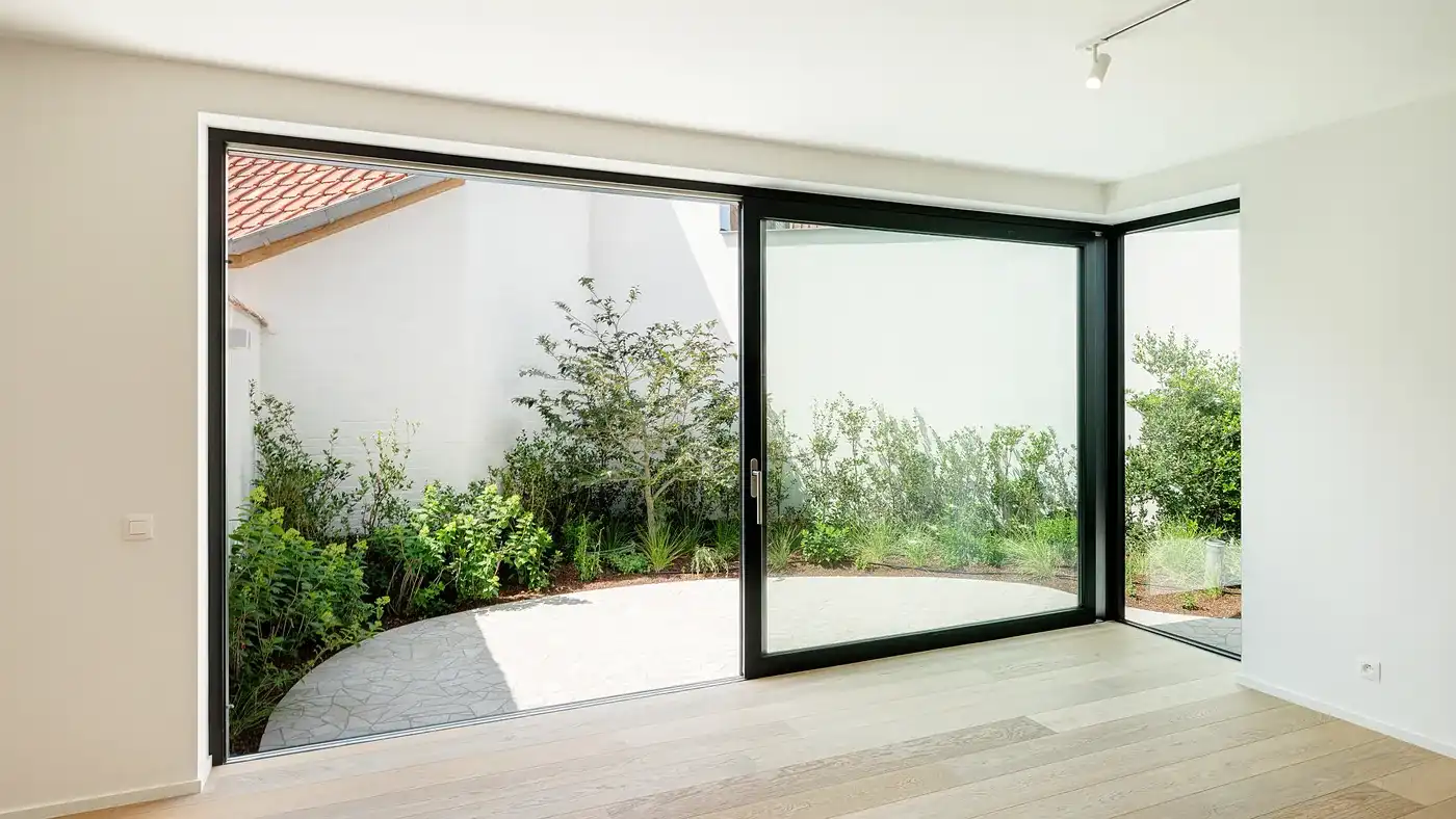 Ruime nieuwbouw familiewoning met 5 slaapkamers, garage en zuid oriëntatie foto 8
