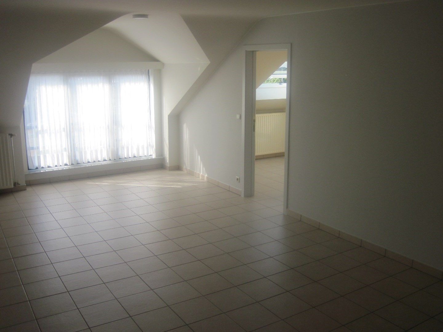 Ruim 1-slp-appartement.  foto 3