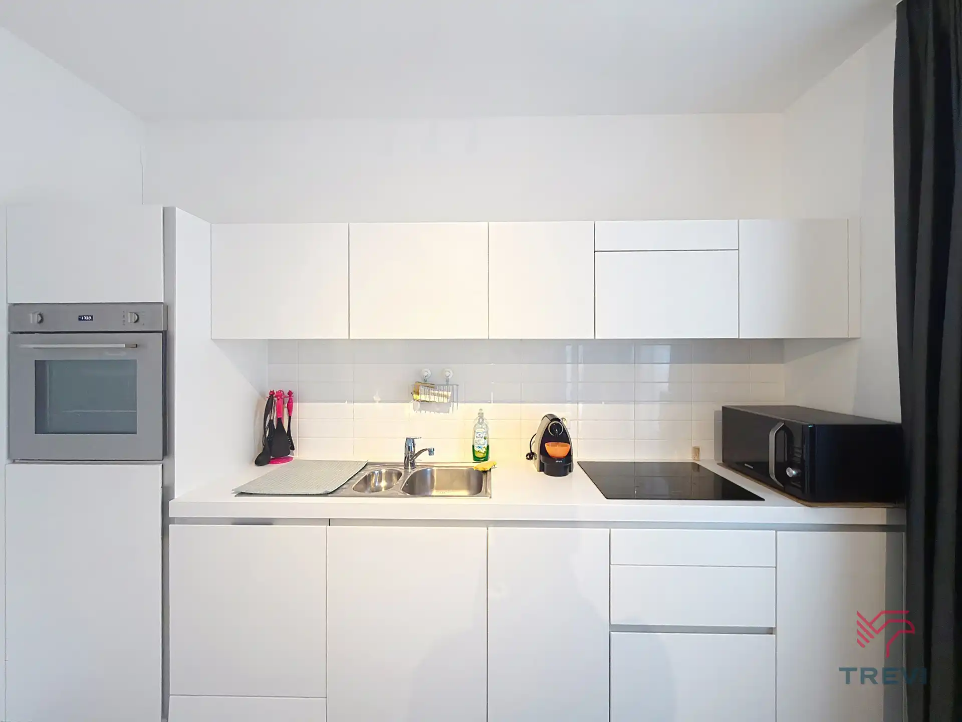 STUDIO MET SLAAPHOEK IN DE EUROPESE WIJK ! foto 5