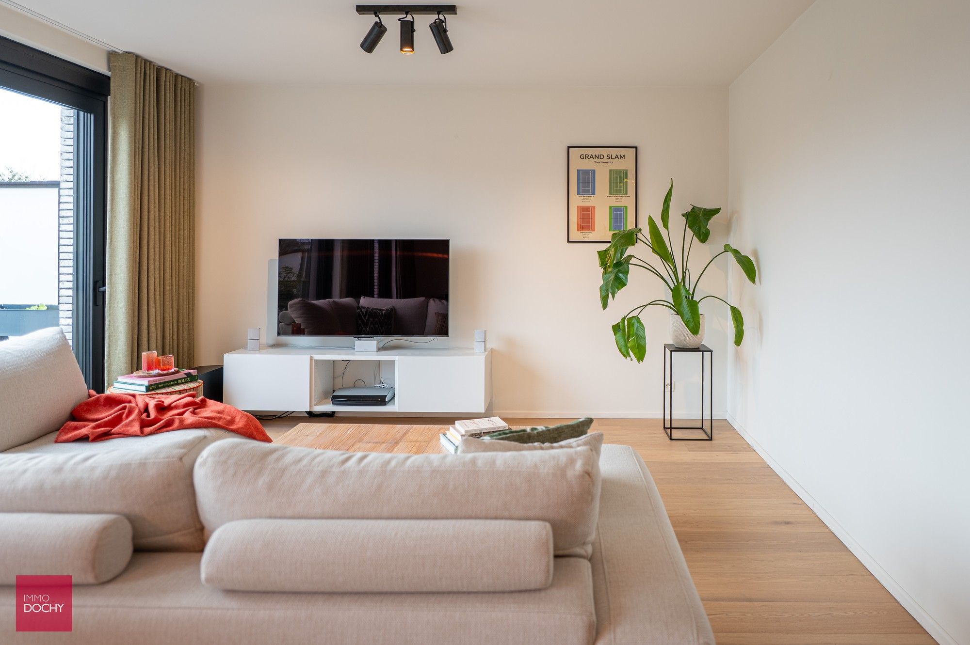 Prachtig afgewerkt appartement met ruim zonneterras centrum Waregem foto 9