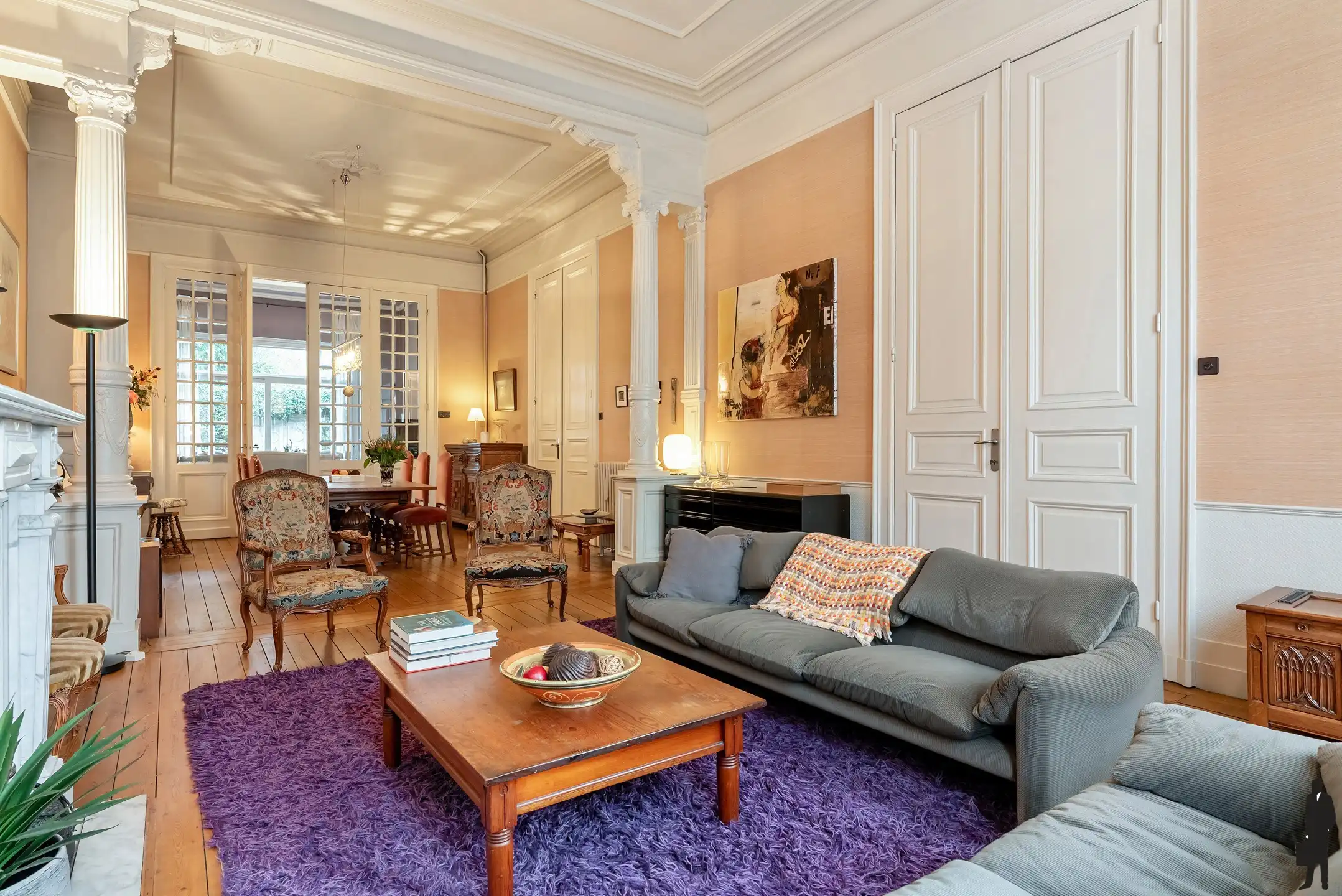 Prachtige directeurswoning met bijgebouw en eigen parking in centrum Turnhout foto 3