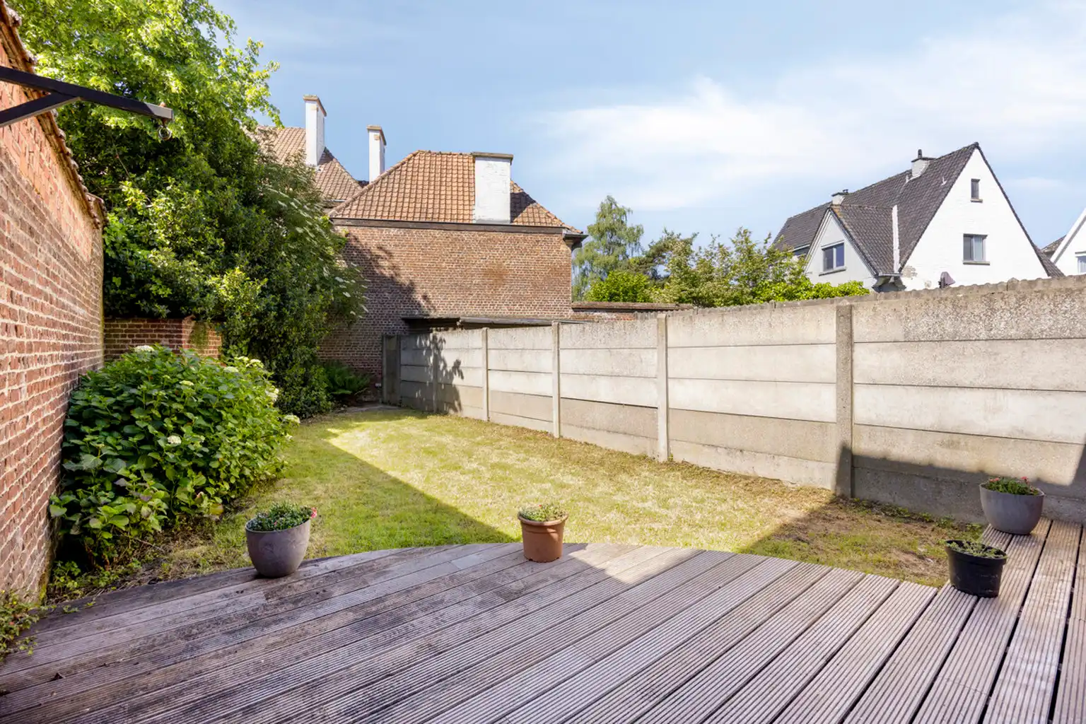 Instapklare 2-gevelwoning nabij Sint-Agatha-Berchem foto 33