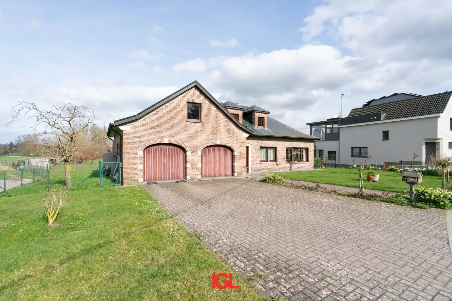 Ruime Villa op 45a65ca grond foto 2