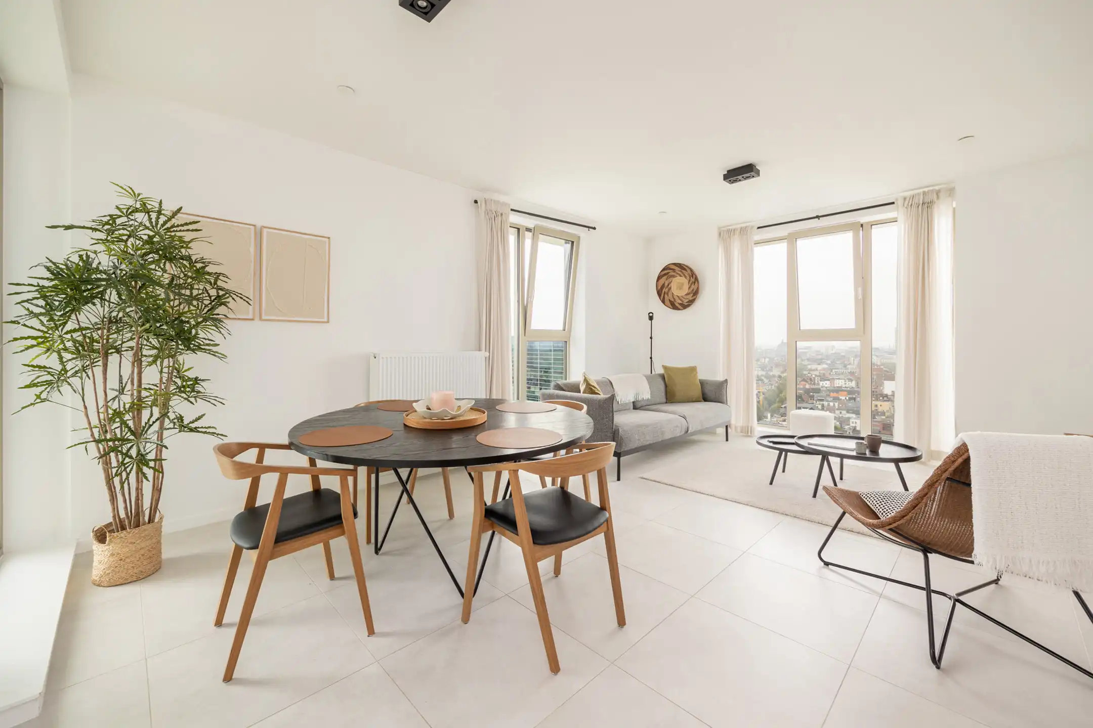 ANTWERPEN - gemeubeld appartement met weids zicht foto 2